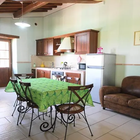 Villa Spoleto-poolside-slps 20 1 Hour To Rome - Fabulous Gardens, Bbq Area, Pool *