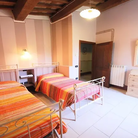 Villa Spoleto-poolside-slps 20 1 Hour To Rome - Fabulous Gardens, Bbq Area, Pool Spoleto