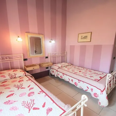 Villa Spoleto-poolside-slps 20 1 Hour To Rome - Fabulous Gardens, Bbq Area, Pool *